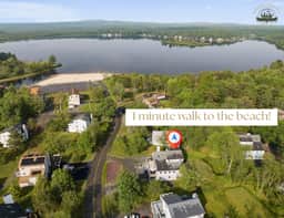 Ultimate Lakehouse, Walk To Beach, Pool, Sleeps 20