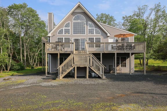 Hopkins Hideaway